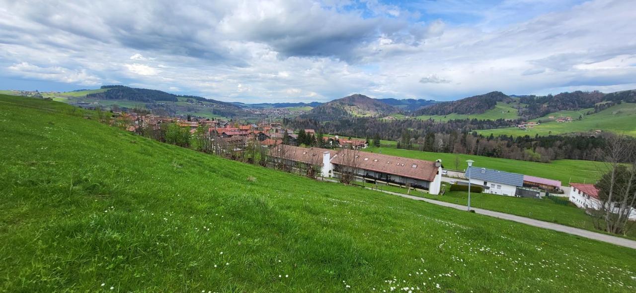 Fewo Allgaeuliebe Mit Wlan Oberstaufen Steibis Esterno foto